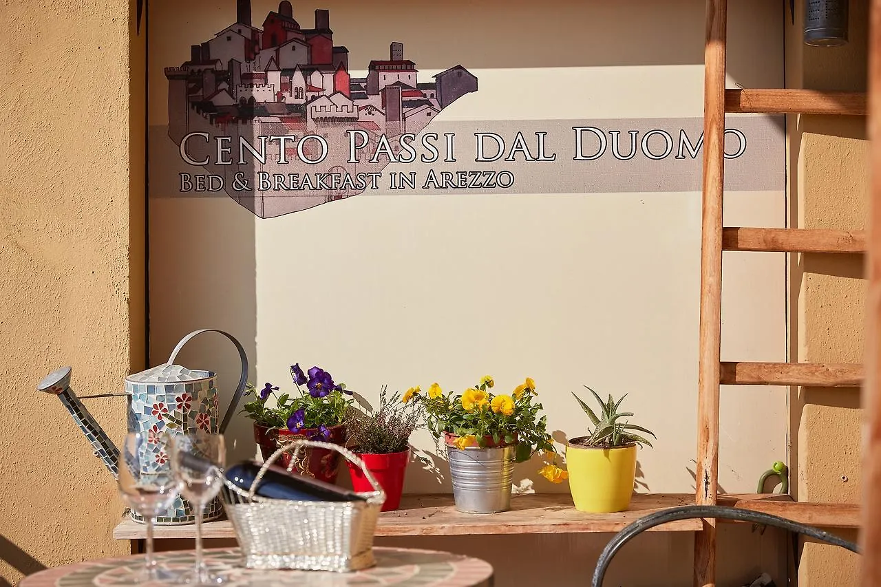 Cento Passi Dal Duomo B&B Arezzo Italie