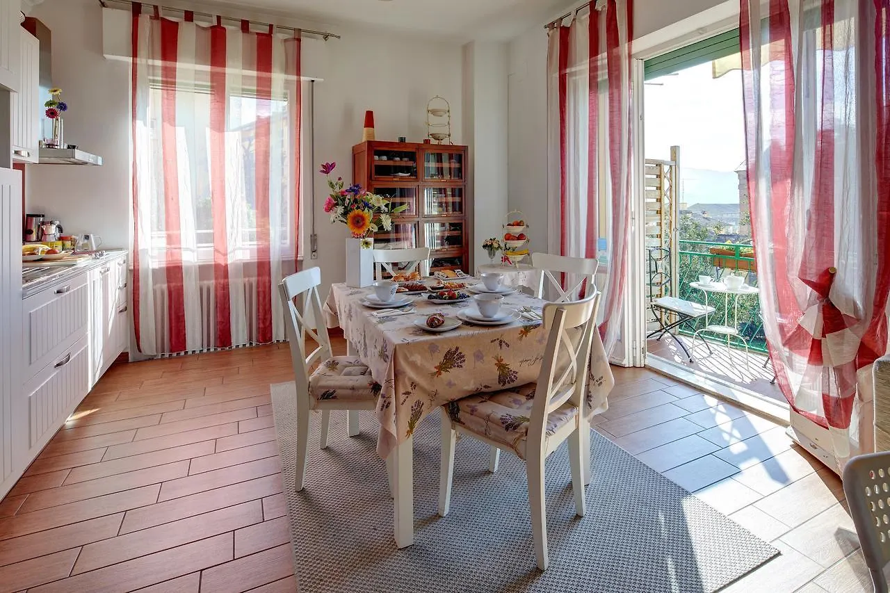 ** Couette-café Cento Passi Dal Duomo B&B Arezzo Italie